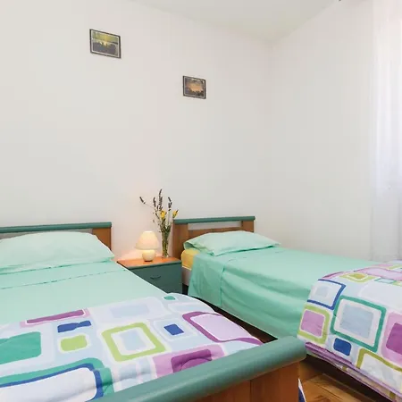 Apartment Lovely Apartment In Fazana With Kitchen Fazana